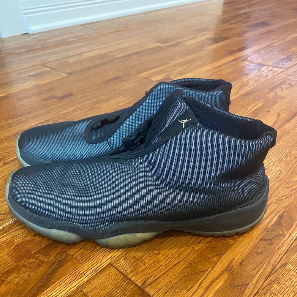 Jordan Future 3M SZ 8.5 ....no box no laces